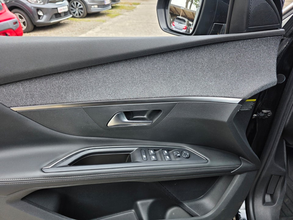 Peugeot 5008 1,5 BlueHDi 130 Allure EAT8 7prs 5d
