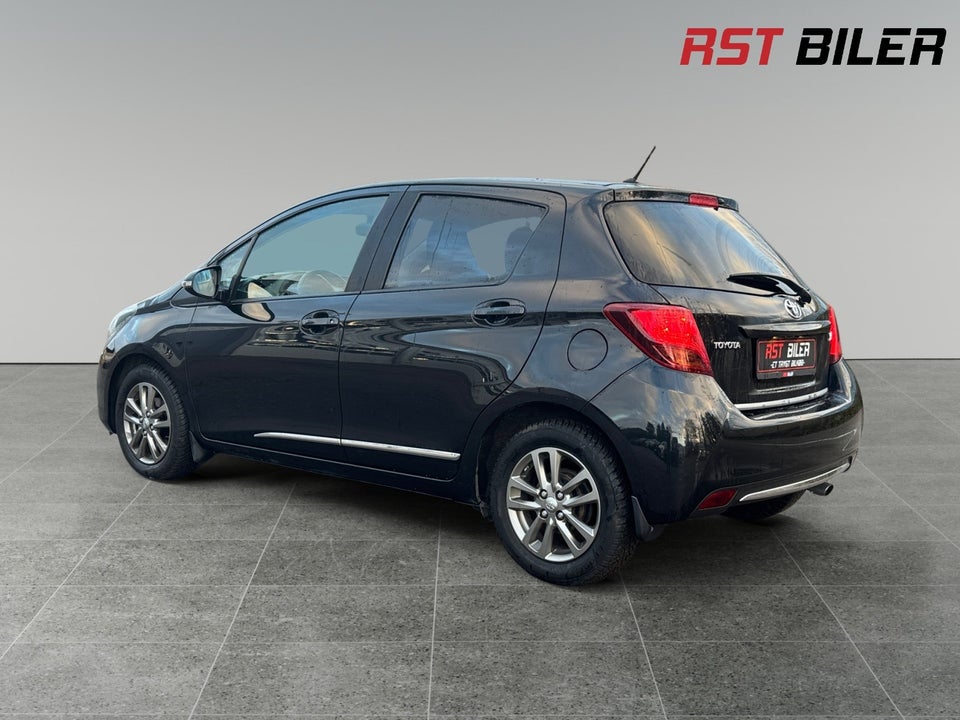 Toyota Yaris 1,0 VVT-i T1 5d