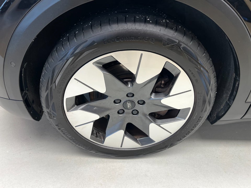 Ford Explorer 77 Premium Extended Range 5d