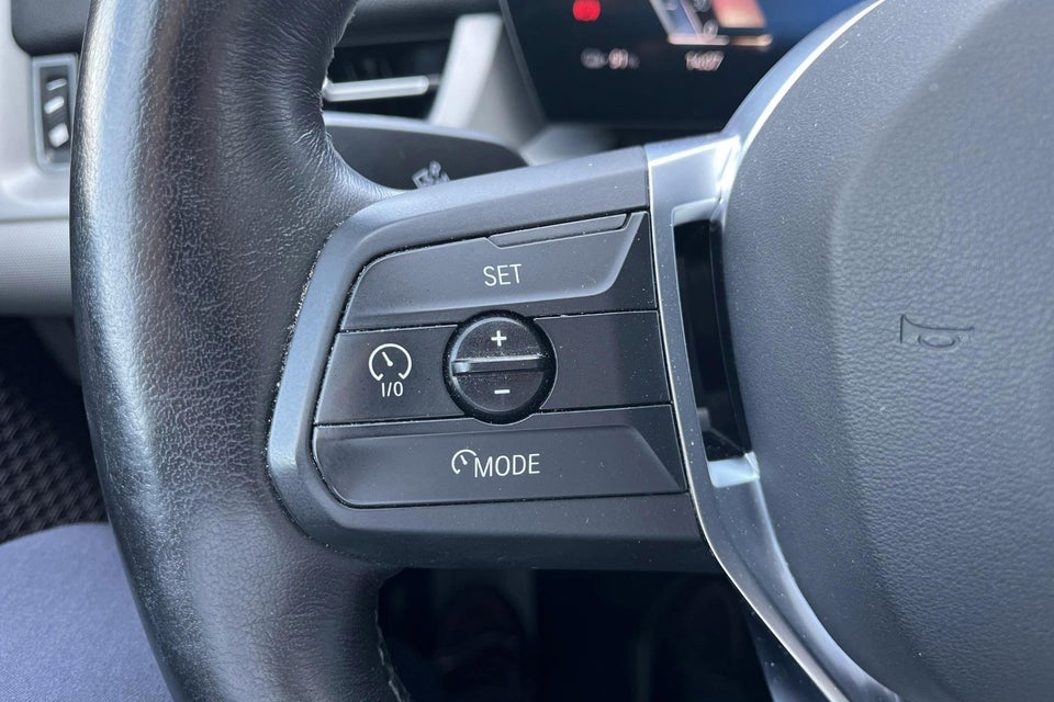 BMW iX1 eDrive20 5d