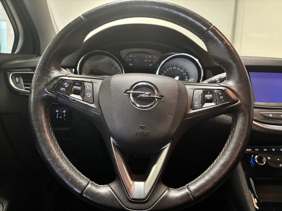Opel Astra 1,4 T 145 Elegance CVT 5d