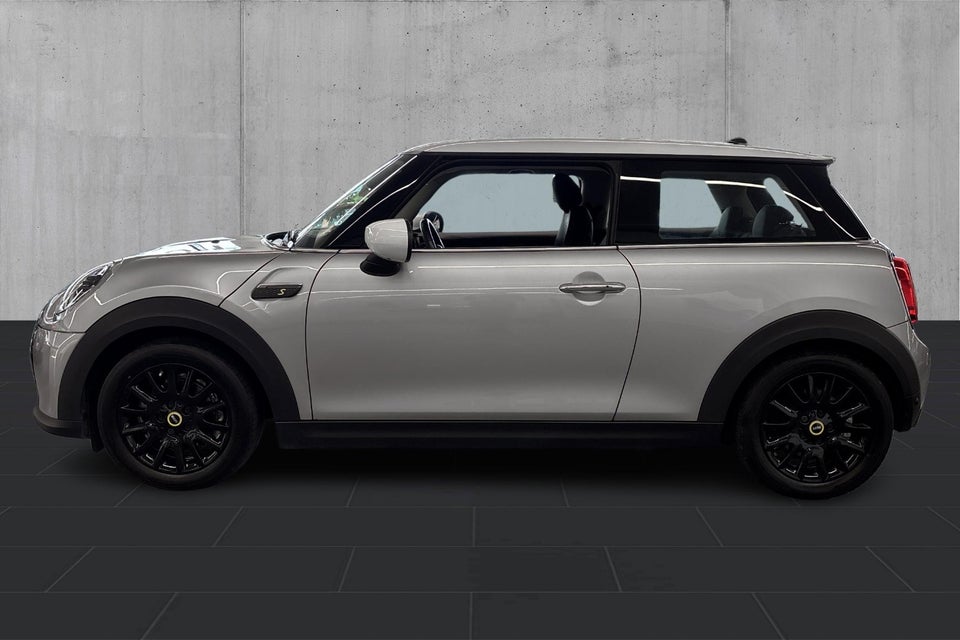 MINI Cooper SE Classic Trim 3d