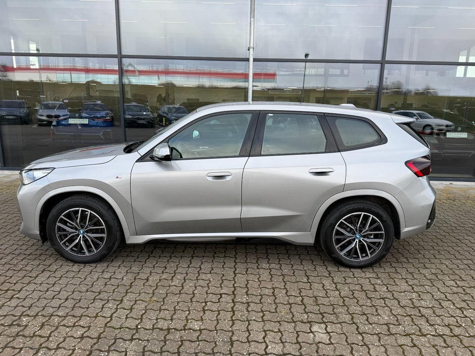 BMW iX1 eDrive20 M-Sport 5d