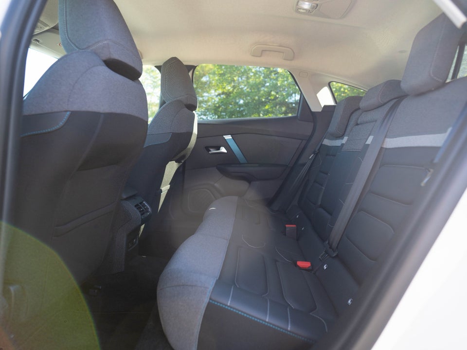 Citroën ë-C4 50 Shine 5d