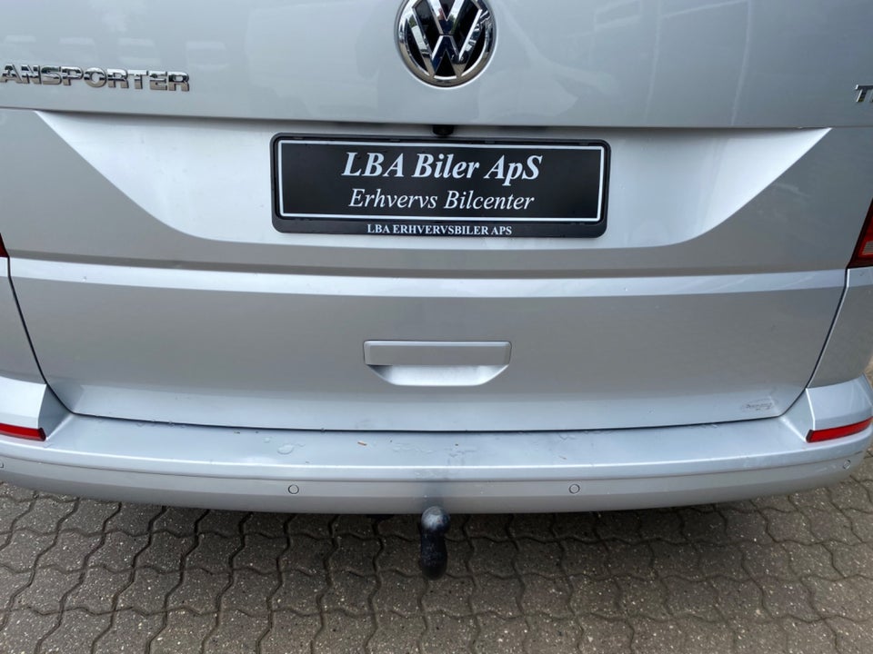 VW Transporter 2,0 TDi 150 Kassevogn DSG lang