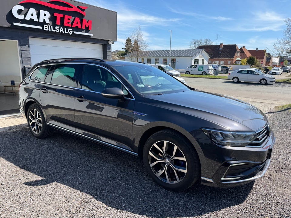 VW Passat 1,4 GTE Variant DSG 5d