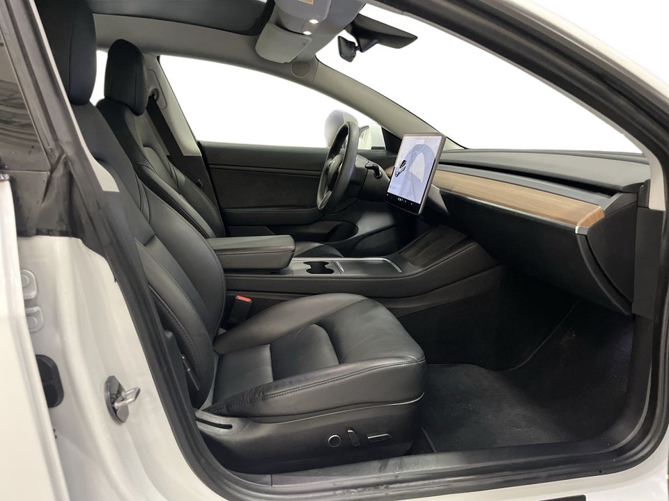 Tesla Model 3 Performance AWD 4d