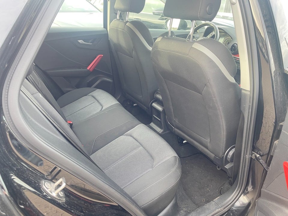 Audi Q2 1,6 TDi 116 S-tr. 5d