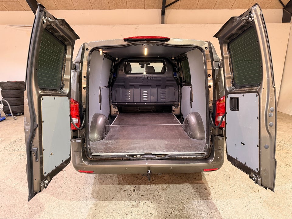 Mercedes Vito 119 2,2 CDi Complete aut. L