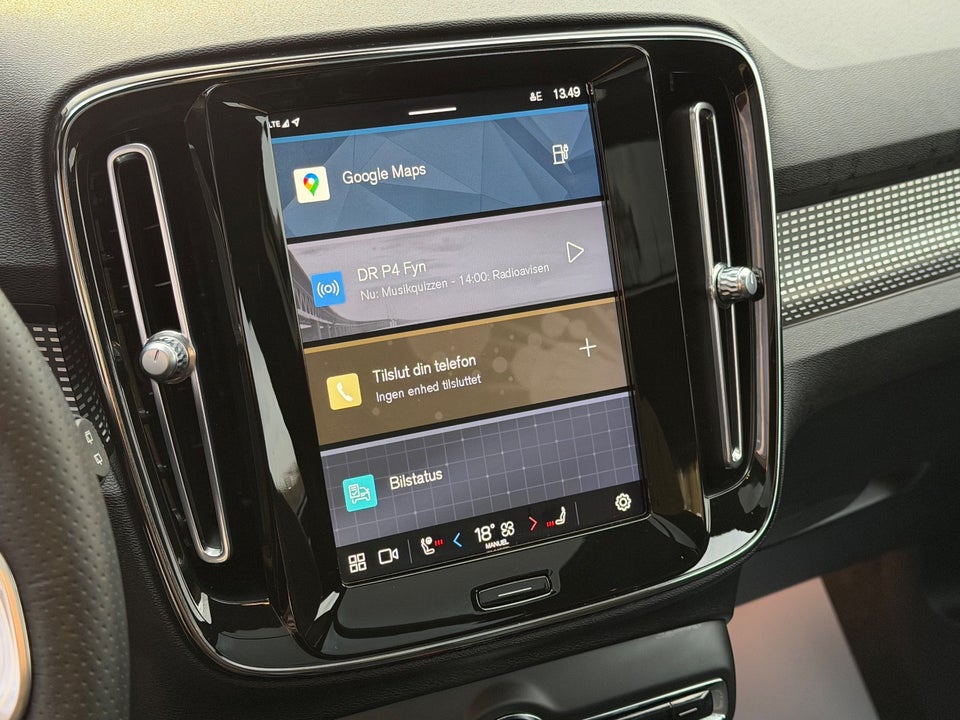 Volvo XC40 P8 ReCharge Twin Pro 5d