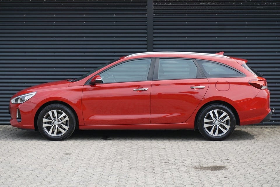 Hyundai i30 1,0 T-GDi Premium stc. 5d