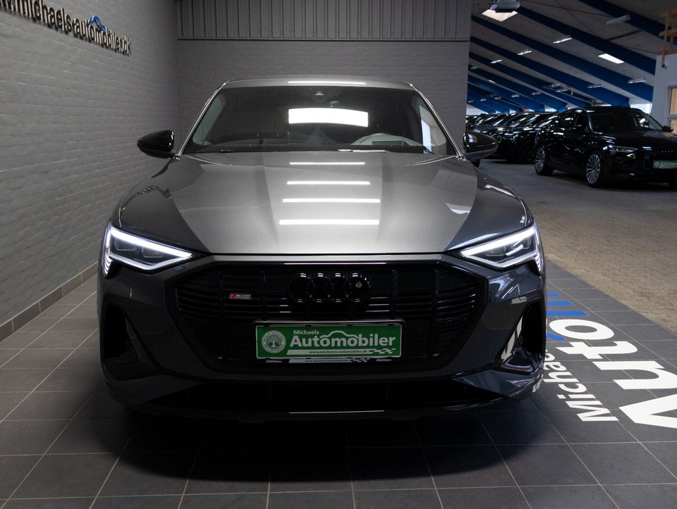 Audi e-tron 55 S-line quattro 5d