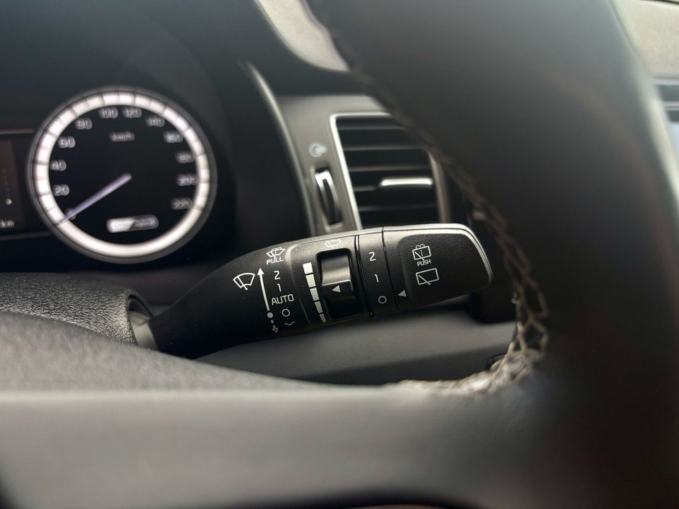 Kia Niro 1,6 HEV Comfort DCT 5d