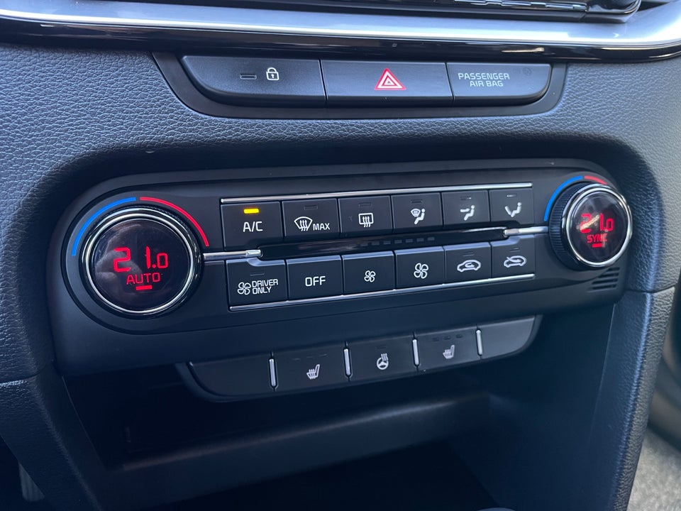 Kia Ceed 1,6 PHEV Upgrade SW DCT 5d