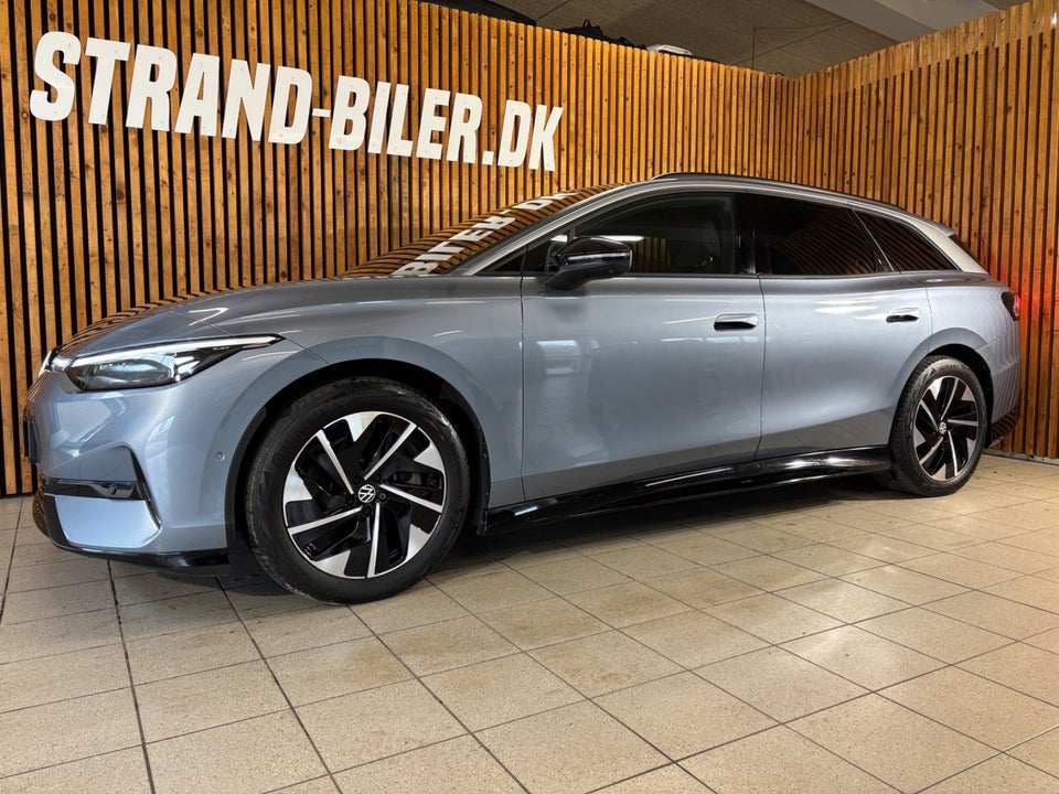 VW ID.7 77 Style Tourer 5d