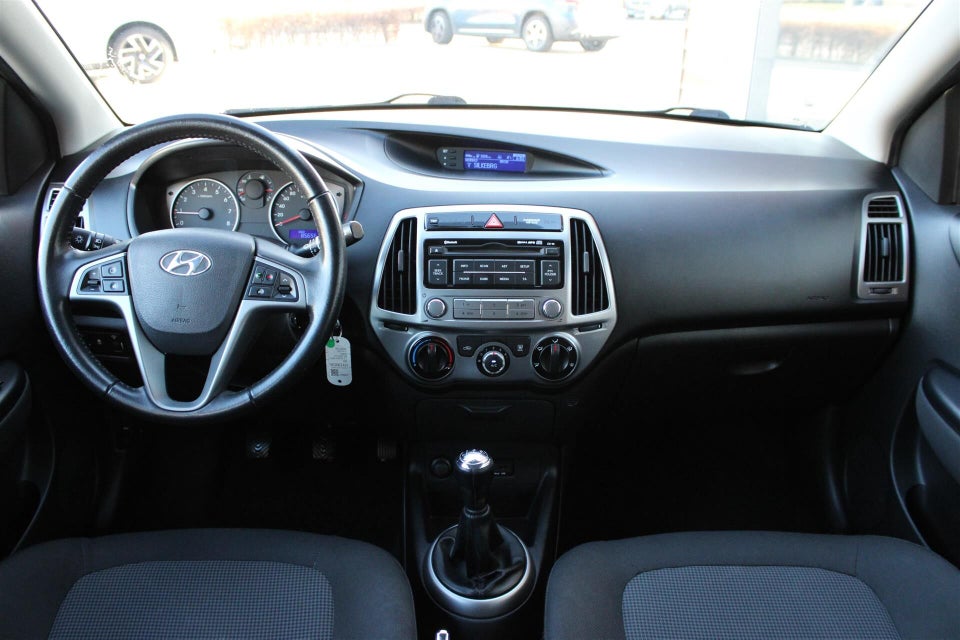 Hyundai i20 1,25 Classic XTR 5d