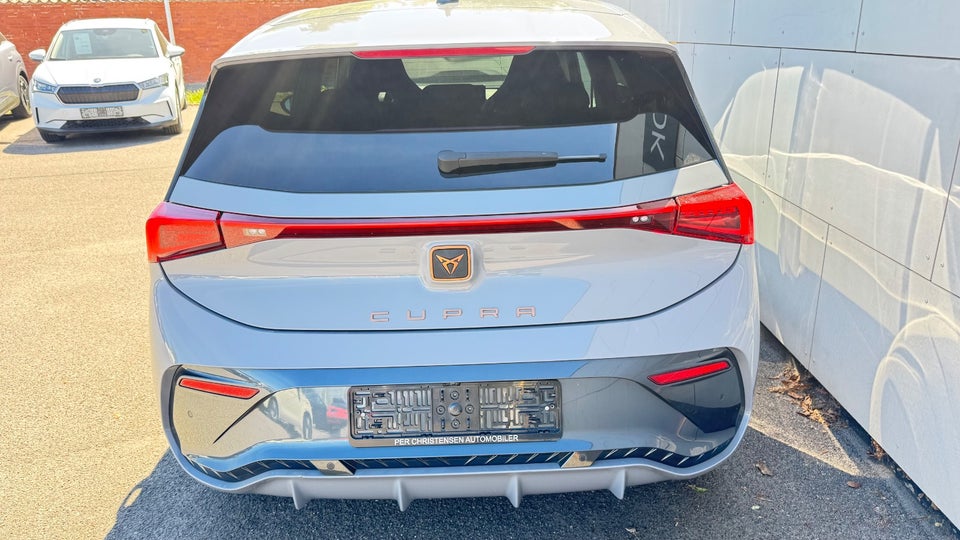 Cupra Born 77 e-Boost 5d