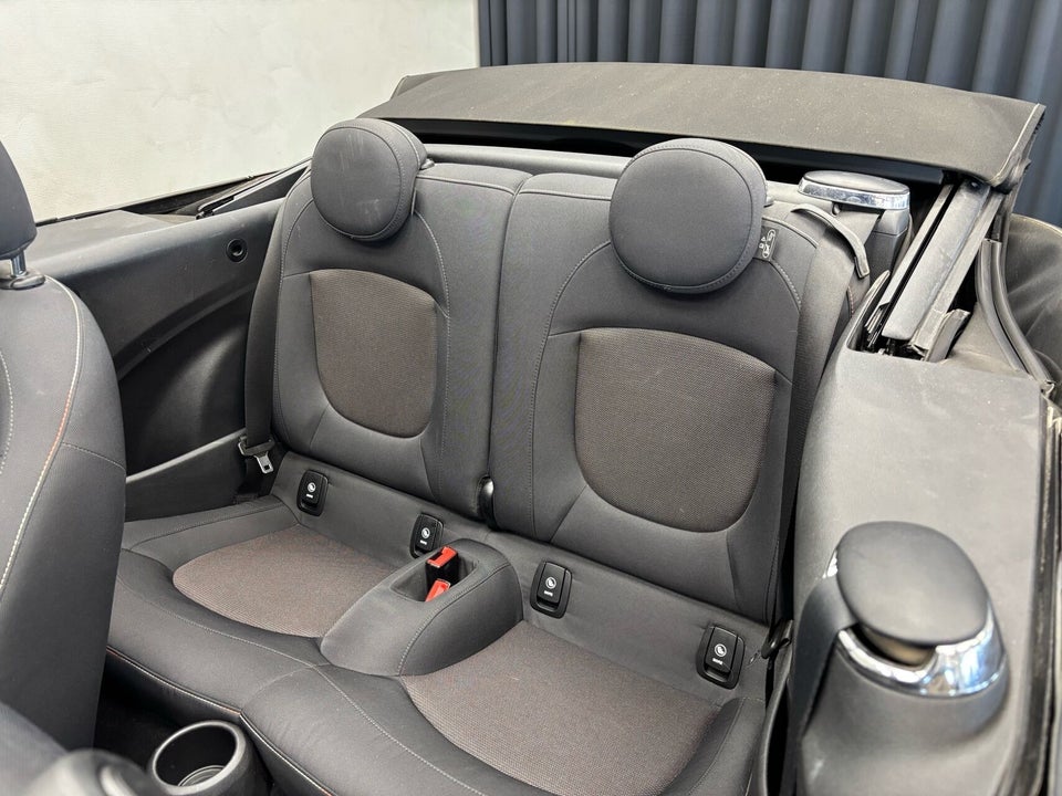 MINI Cooper 1,5 Essential Cabriolet aut. 2d