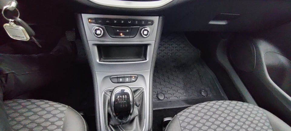 Opel Astra 1,5 D 122 Edition Sports Tourer 5d