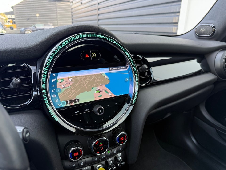 MINI Cooper SE Maximise 3d