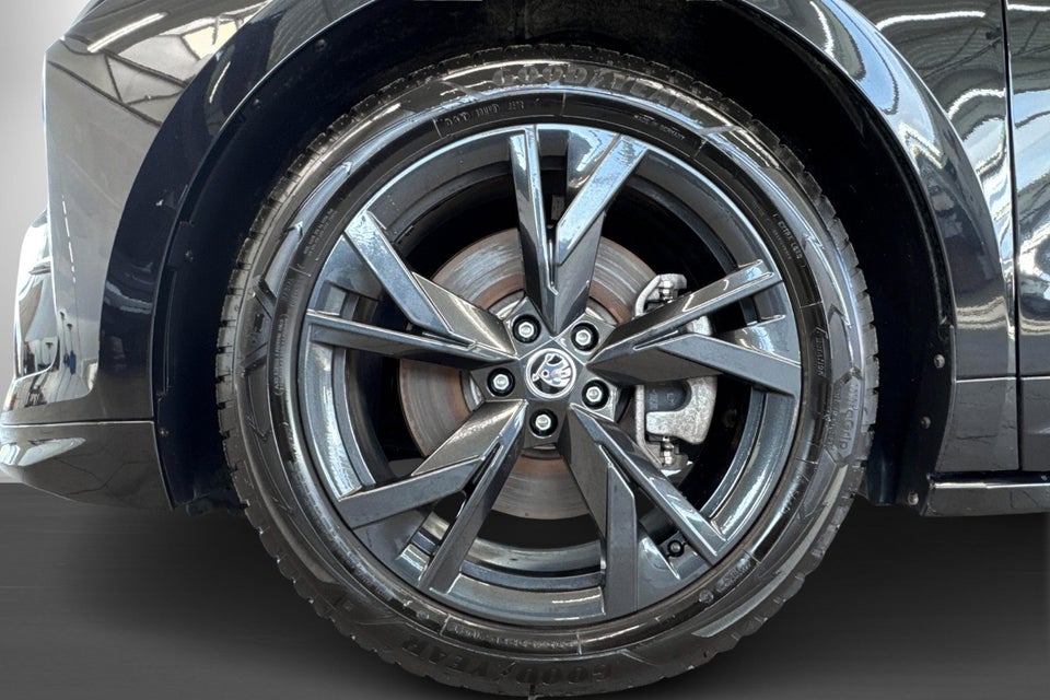 Skoda Enyaq iV RS 5d