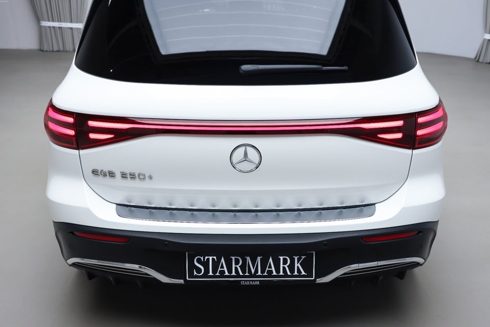 Mercedes EQB250+ AMG Advance 5d