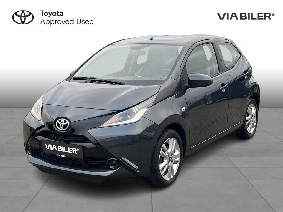 Toyota Aygo 1,0 VVT-i x-play x-shift 5d