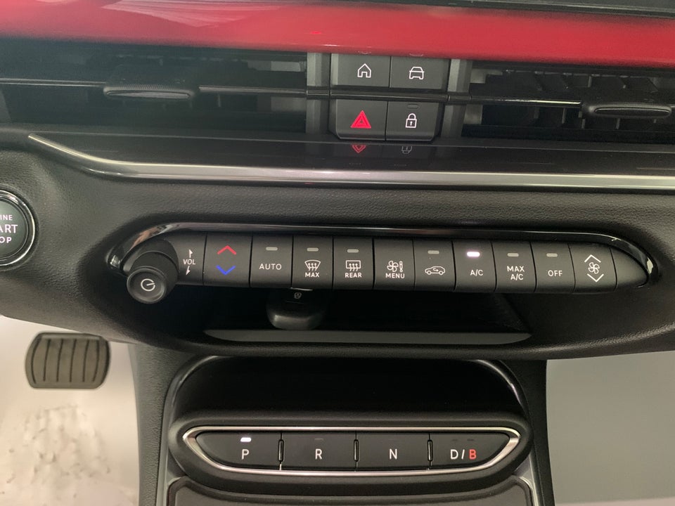 Fiat 600e 54 (RED) 5d