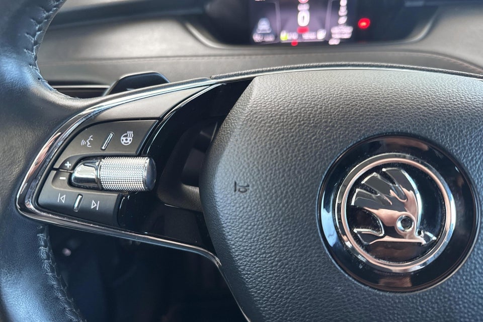 Skoda Enyaq 80 iV Suite 5d