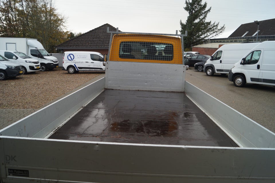 Iveco Daily 2,3 35C16 4100mm Lad 2d