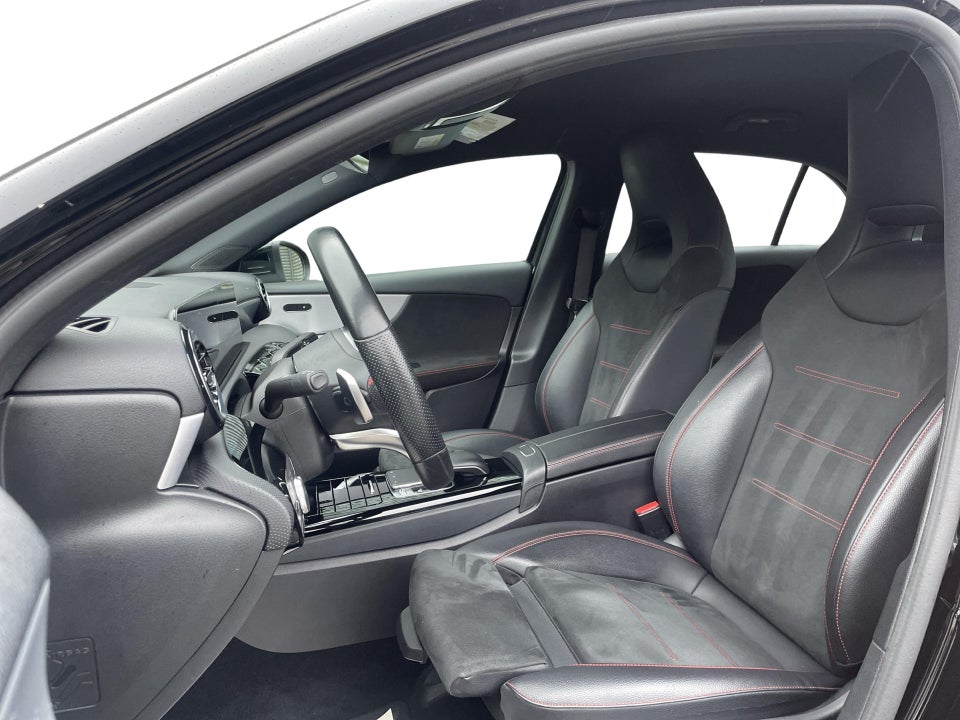 Mercedes A200 1,3 AMG Line aut. 5d