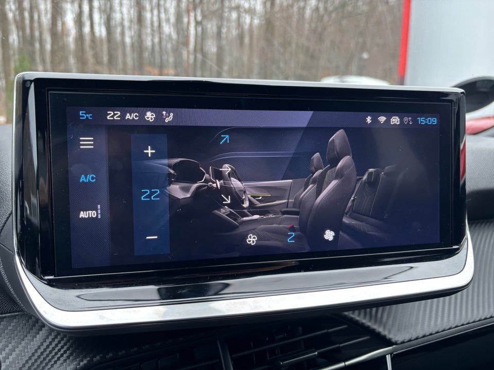 Peugeot 2008 1,2 PureTech 130 Allure EAT8 5d