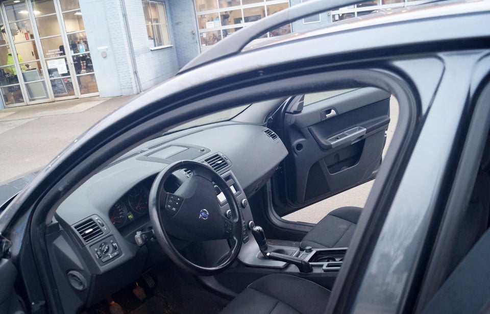 Volvo V50 1,6 D DRIVe 5d