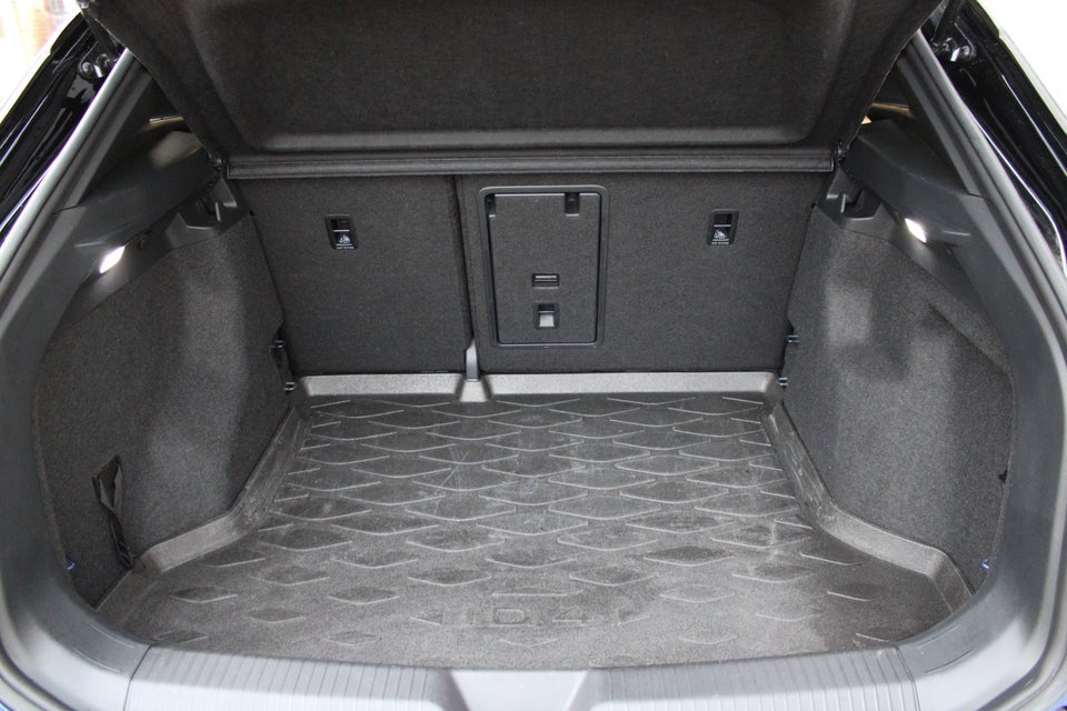 VW ID.4 77 1ST Pro Performance 5d