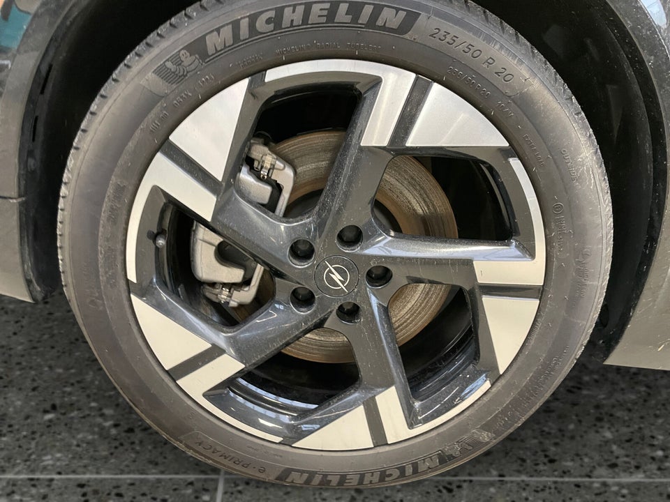 Opel Grandland-e 73 GS 5d