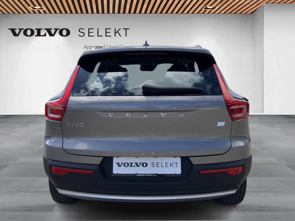 Volvo XC40 1,5 T5 ReCharge Inscription aut. 5d