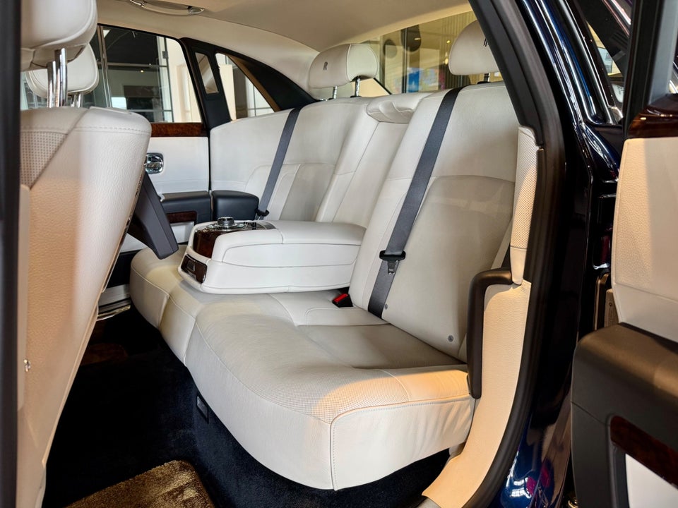 Rolls-Royce Ghost 6,6 aut. 4d