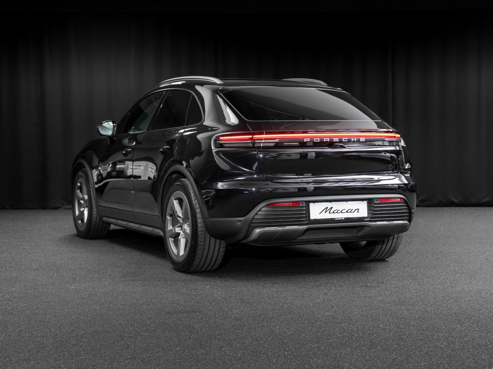 Porsche Macan 5d