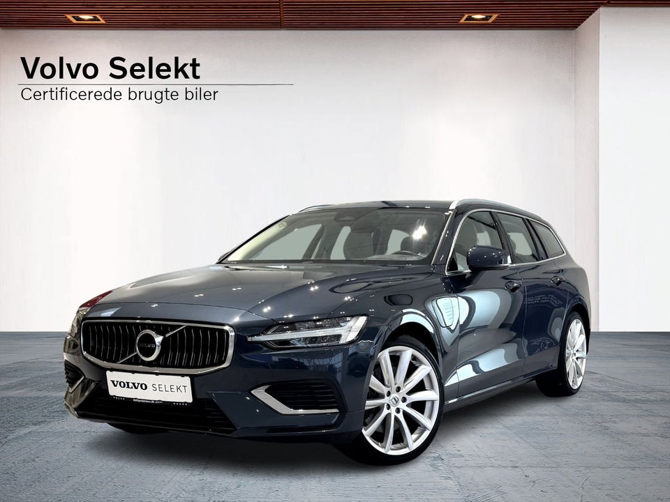 Volvo V60 2,0 T6 ReCharge Core aut. AWD 5d