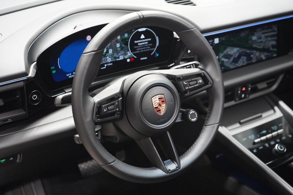 Porsche Macan 5d