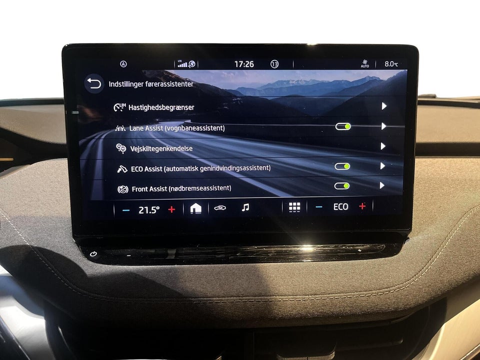 Skoda Enyaq 60 iV Loft 5d