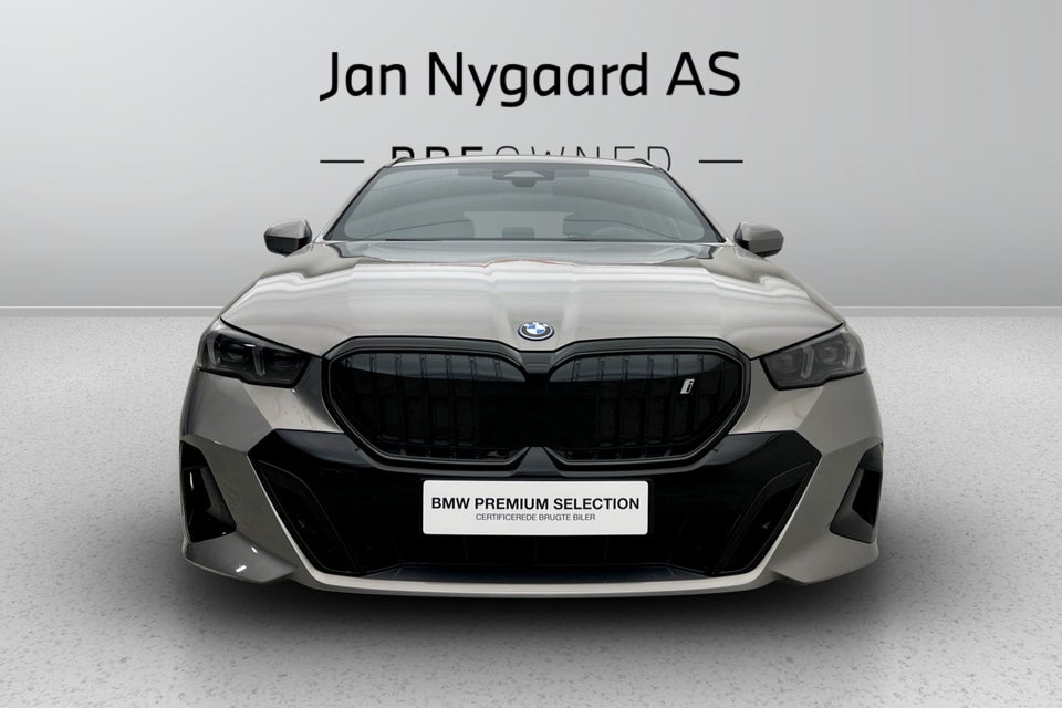 BMW i5 eDrive40 Touring M-Sport 5d