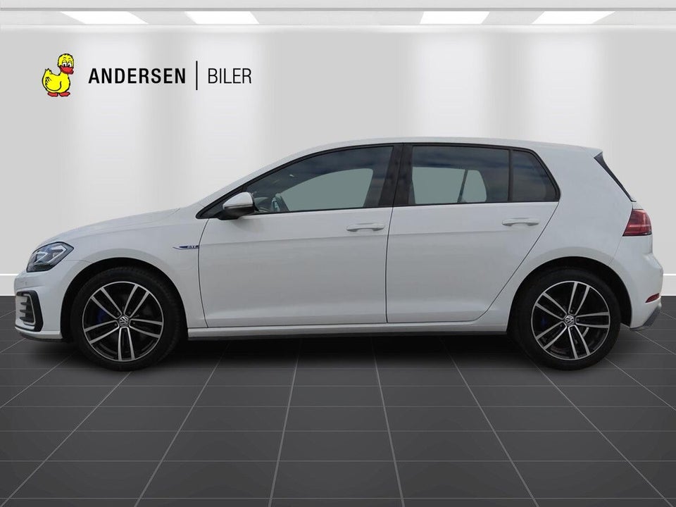 VW Golf VII 1,4 GTE DSG 5d
