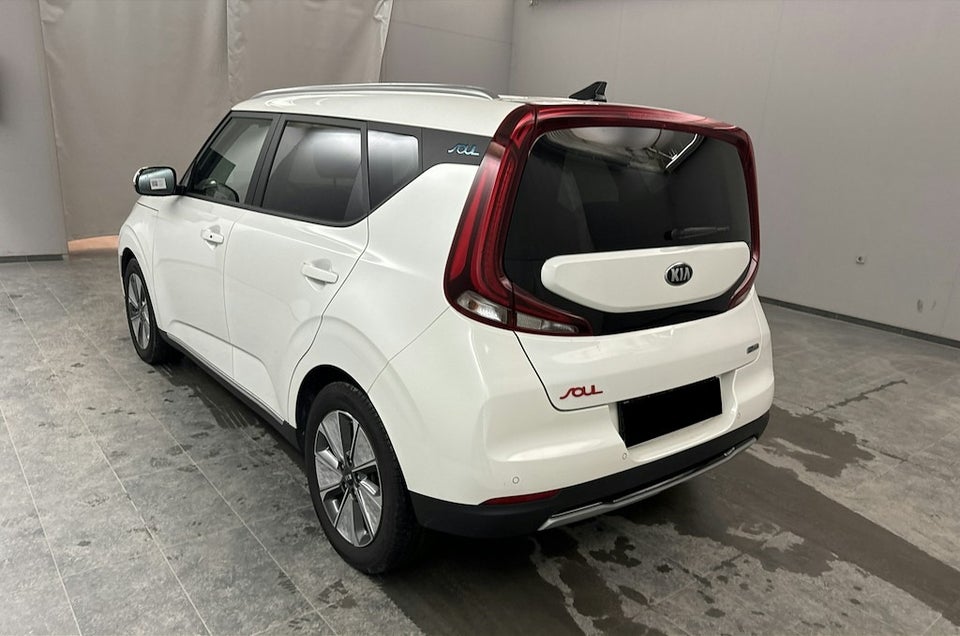 Kia e-Soul 64 Spirit 5d