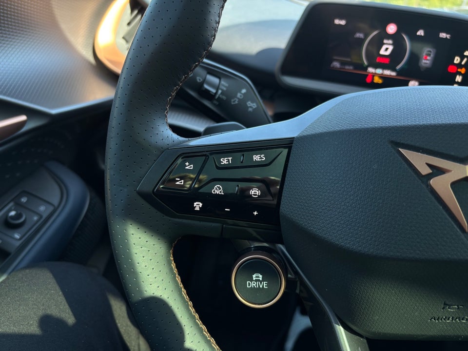 Cupra Tavascan 77 Adrenaline 5d