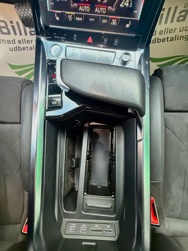 Audi e-tron 55 Advanced quattro 5d