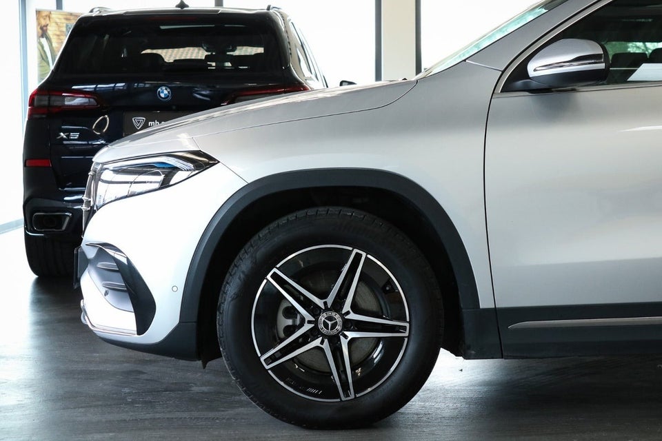 Mercedes EQA350 AMG Line 4Matic 5d