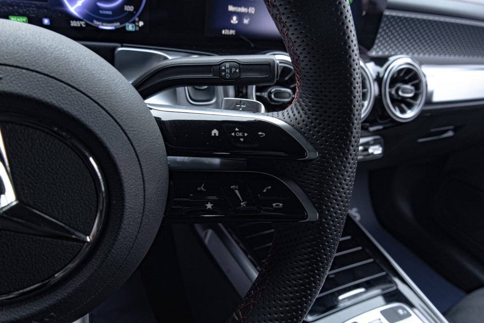 Mercedes EQB250+ AMG Line 7prs 5d