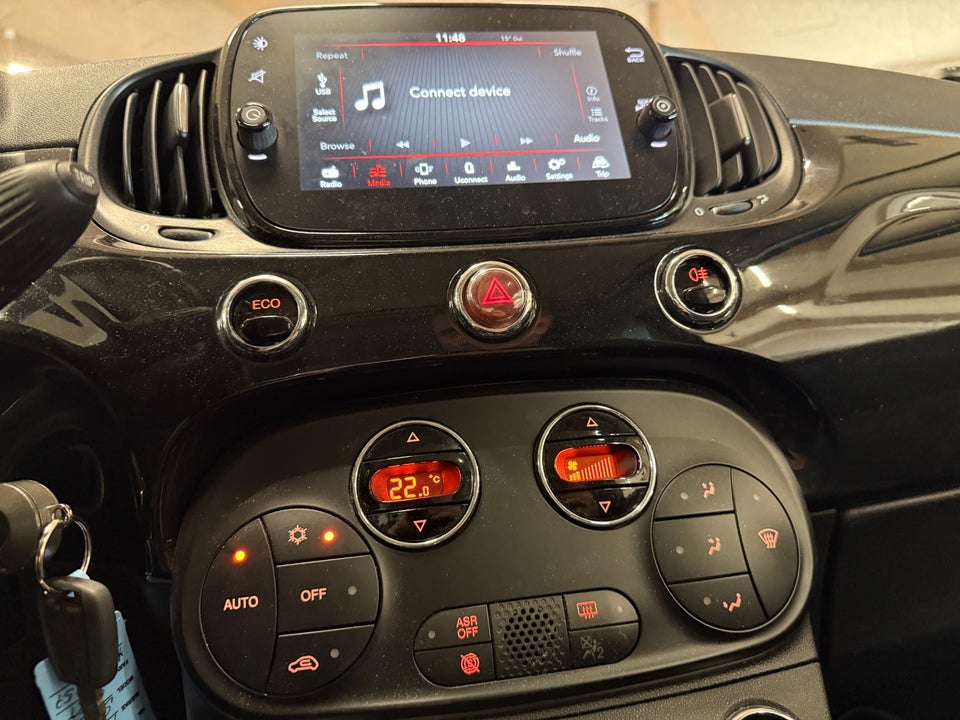 Fiat 500C 0,9 TwinAir 80 Lounge 2d