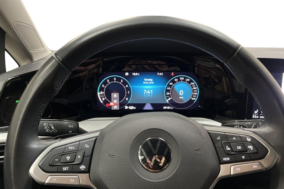 VW Golf VIII 1,5 eTSi 130 Life Variant DSG 5d